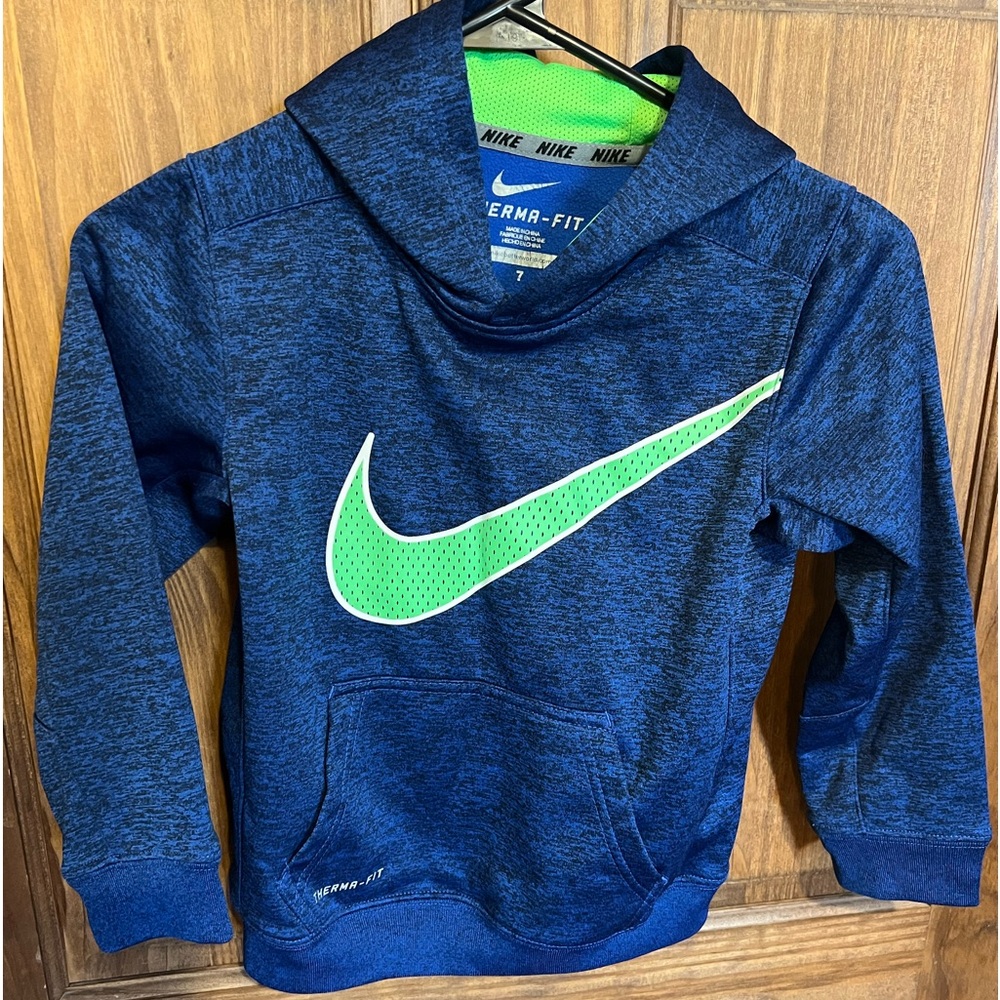 Nike hoodie youth boy